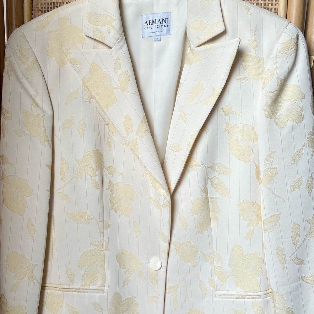 Armani collezioni 90s blazer, perfect for fall wedding